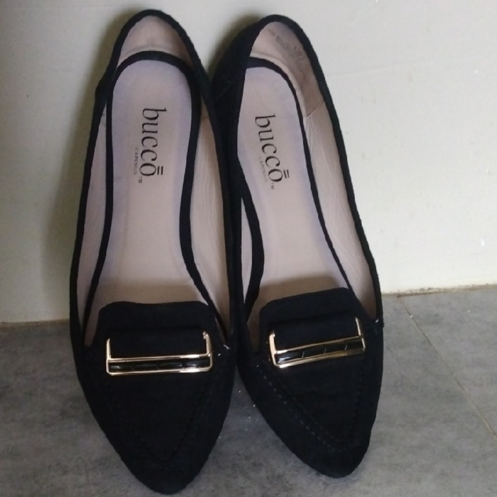 Bucco Women's Black Loafers